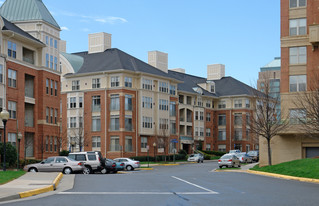 Stratford Condominiums Apartments