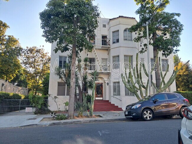 property at 1201 N Orange Grove Ave