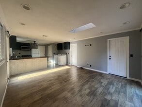 455 Marshall Ave in San Jose, CA - Foto de edificio - Building Photo