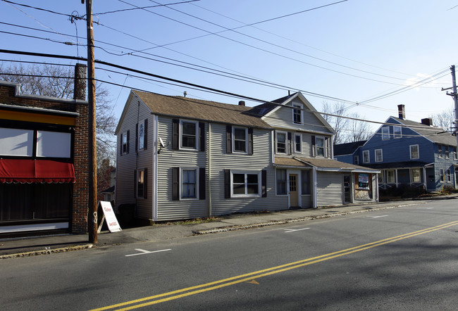 65 Market Sq in Amesbury, MA - Building Photo - Building Photo