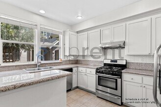 168 Caroline Ln in Gilroy, CA - Building Photo - Building Photo