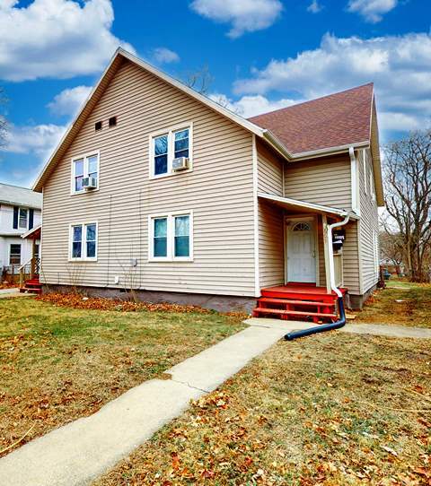 605 N Mason St in Bloomington, IL - Foto de edificio