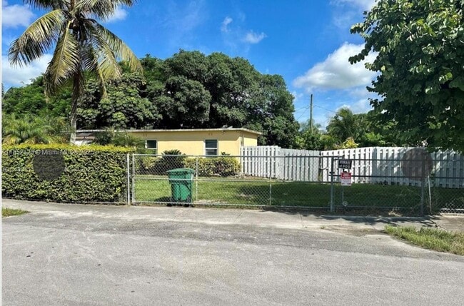 property at 15445 Hayes Ln