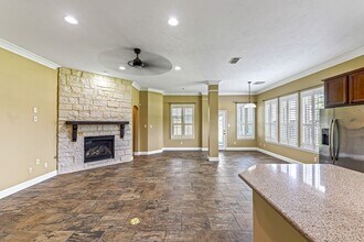 18318 W Williams Bend Dr in Cypress, TX - Building Photo - Building Photo