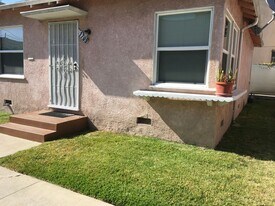 1709 Redondo Blvd in Los Angeles, CA - Building Photo