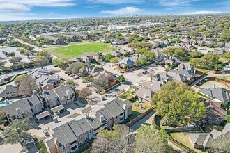 1700 Amelia Ct, Unit 312 in Plano, TX - Building Photo - Building Photo