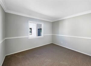 37326 La Lune Ave in Murrieta, CA - Foto de edificio - Building Photo