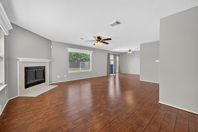 property at 1107 Pennygent Ln