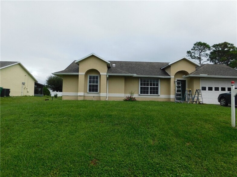 873 Barber St in Sebastian, FL - Building Photo