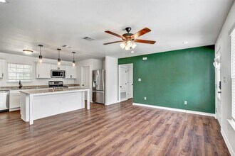 610 Splitrock in Round Rock, TX - Building Photo - Building Photo