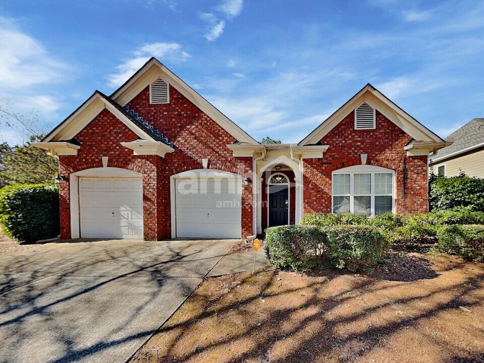 3455 Arbroath Dr, Unit 1st in Douglasville, GA - Foto de edificio