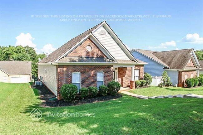 20229 Colony Point Ln in Cornelius, NC - Building Photo - Building Photo