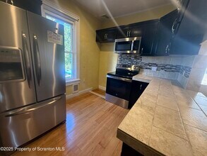 124-126 10th Ave in Scranton, PA - Building Photo - Building Photo