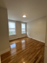 861 E 1st St, Unit 2 in Boston, MA - Building Photo - Building Photo