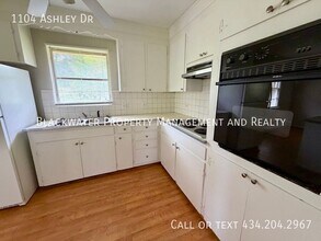 1104 Ashley Dr in Lynchburg, VA - Building Photo - Building Photo