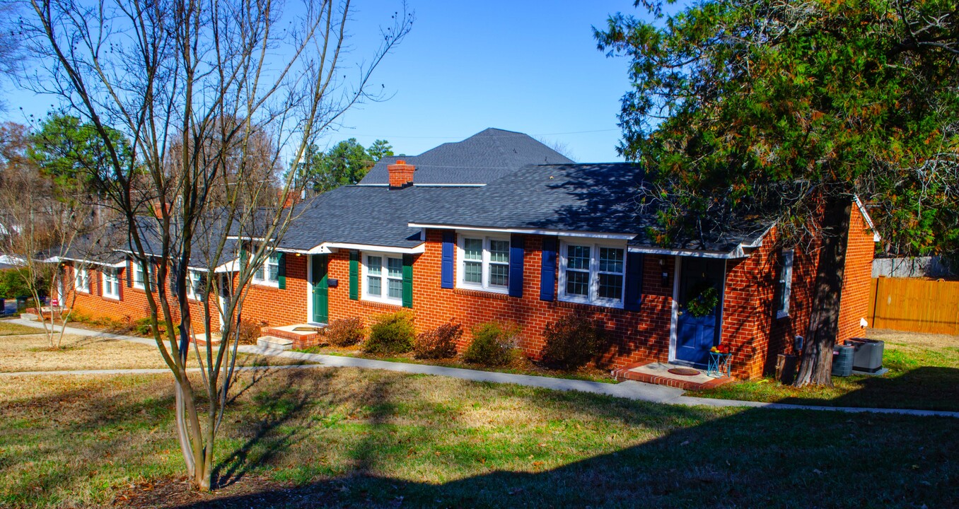 1000 Mills Street Apartments in Raleigh, NC - Building Photo