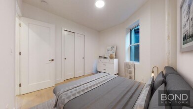 514 E 12th St in New York, NY - Building Photo - Building Photo