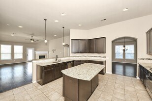 7610 Willow School Dr in Spring, TX - Building Photo