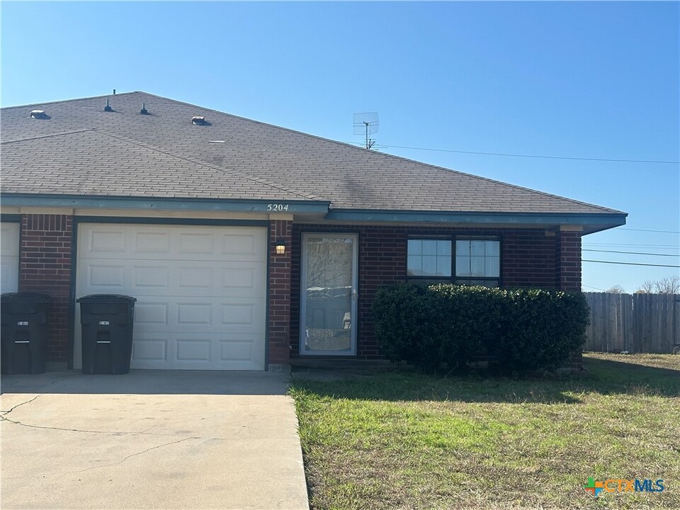 5204 Daybreak Dr in Killeen, TX - Building Photo