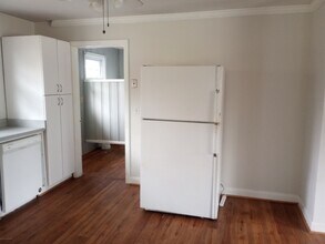 8 Sewanee Ave in Greenville, SC - Building Photo - Building Photo