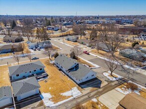 300 Pleasant Dr in Waunakee, WI - Building Photo - Building Photo