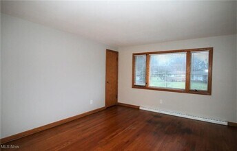 617 Robinson Ave in Barberton, OH - Building Photo - Building Photo