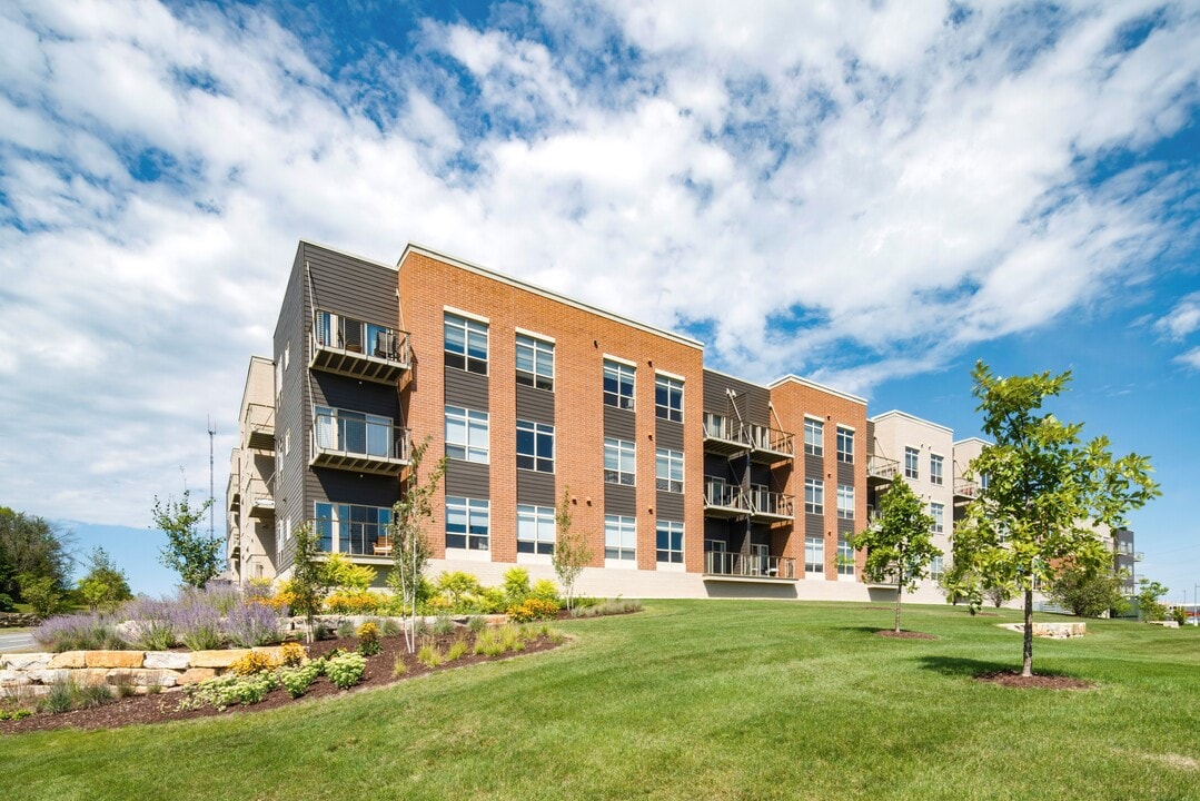 Reserve at High Point in Madison, WI - Foto de edificio