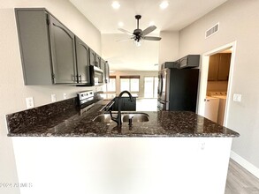 925 S Jay St in Chandler, AZ - Building Photo - Building Photo