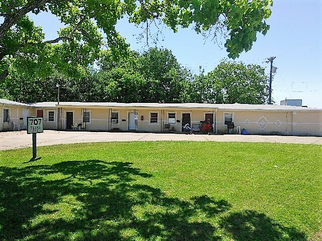 Kemper Court Apartments in La Marque, TX - Building Photo - Other