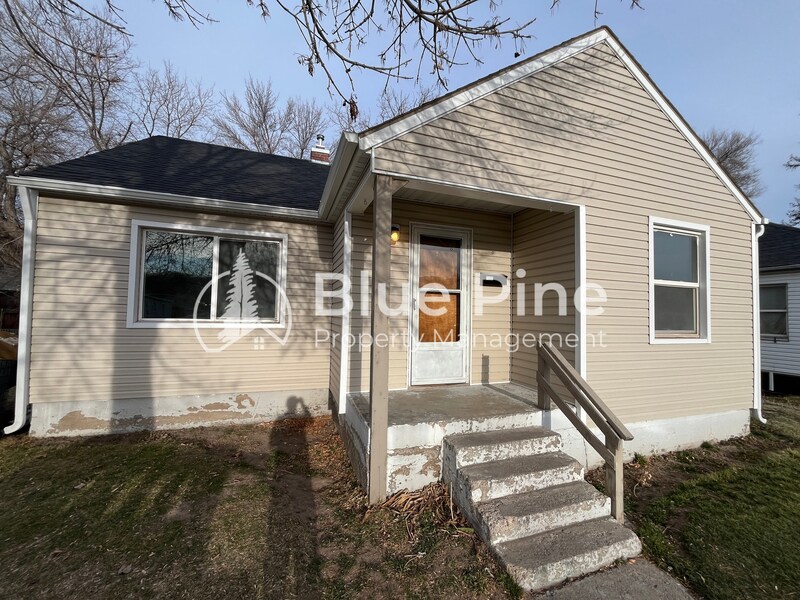 1322 S 4th Ave in Pocatello, ID - Building Photo