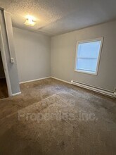 2213 E Adams St in Springfield, IL - Building Photo - Building Photo
