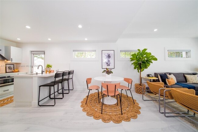 835 Jefferson Ave in Miami Beach, FL - Building Photo - Building Photo