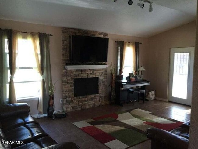 3424 War Arrow Pl in El Paso, TX - Building Photo - Building Photo