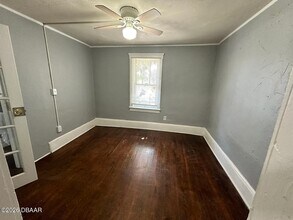 827 N Oleander Ave in Daytona Beach, FL - Building Photo - Building Photo