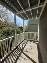 11 Belmont Sq, Unit 2 in Somerville, MA - Building Photo - Building Photo