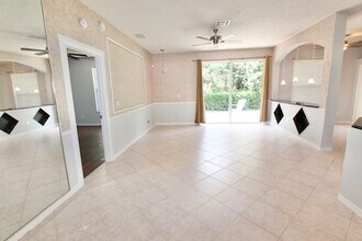1710 Riveredge Rd in Oviedo, FL - Building Photo - Building Photo