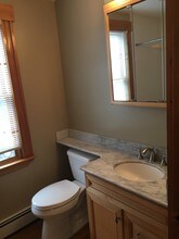 4 Center St, Unit 2 in Woburn, MA - Building Photo - Building Photo