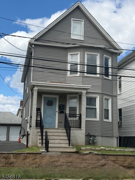 17 John St