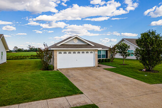 Rainer Village in West Memphis, AR - Building Photo - Building Photo