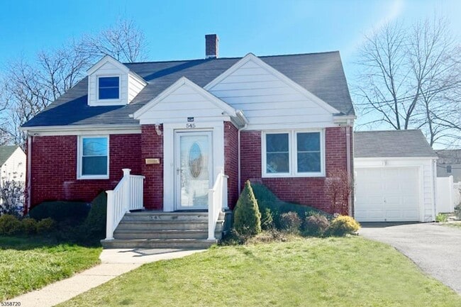 property at 545 Plymouth Rd
