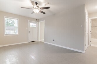 101 Will St in Willis, TX - Building Photo - Building Photo