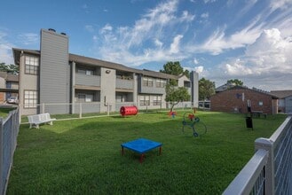 Summer Gate in Irving, TX - Building Photo - Building Photo