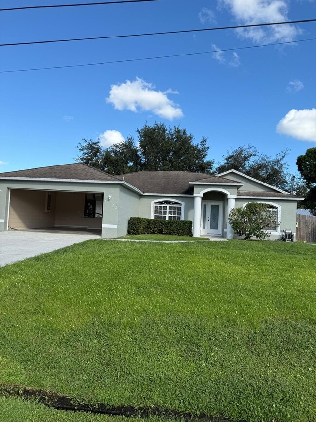 3125 SW Dimattia St in Port St. Lucie, FL - Building Photo - Building Photo
