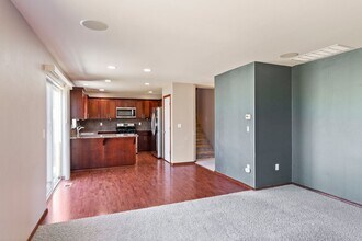 2535 SW Navigator Loop in Oak Harbor, WA - Building Photo - Building Photo