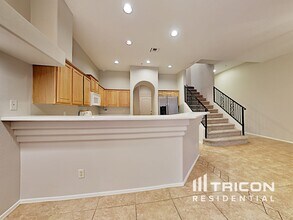 7528 N 19th Ave in Phoenix, AZ - Building Photo - Building Photo