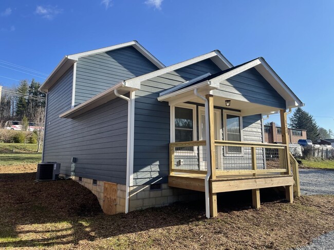 173 Delmar St in Boone, NC - Building Photo - Building Photo