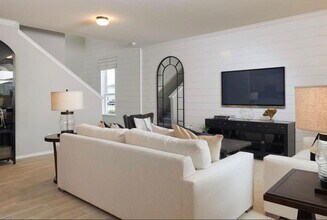 6819 Forbes Run Dr in Houston, TX - Building Photo - Building Photo