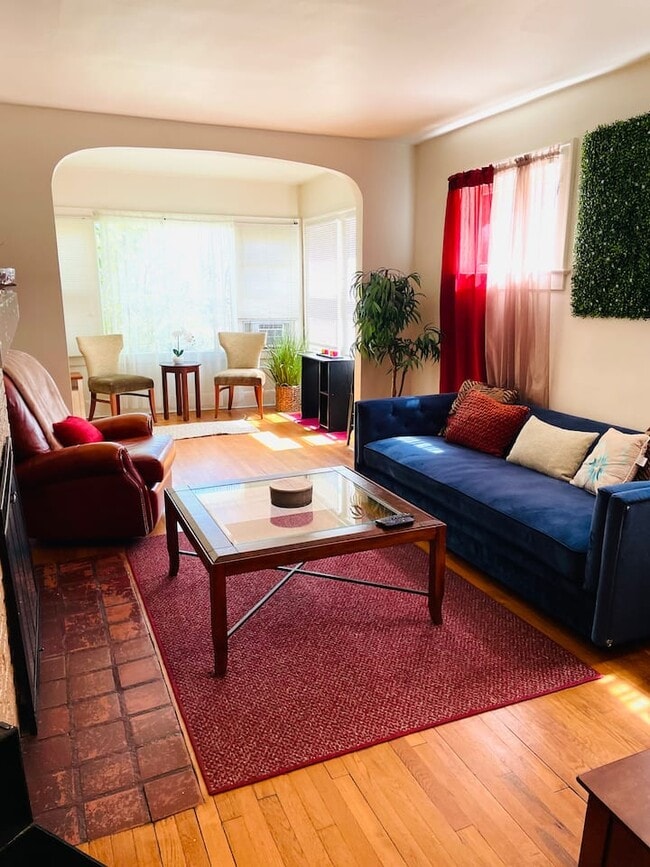 2284 Bellfield Ave, Unit Suite 3