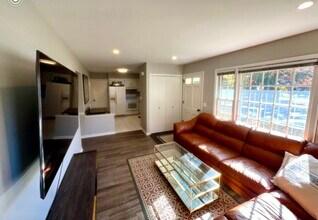 104 Michigan Ave in Highwood, IL - Building Photo - Building Photo