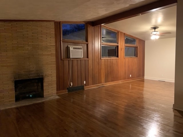 property at 133 Oakwood Cir